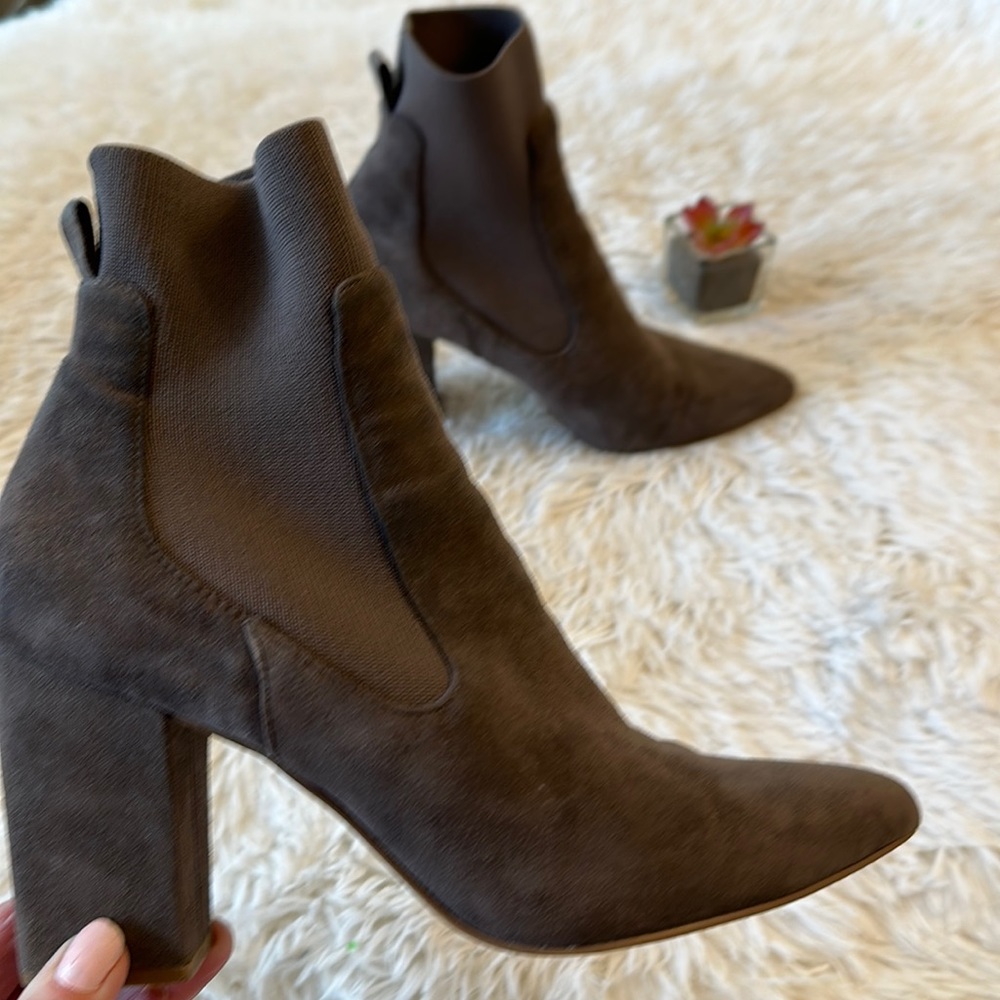 Steve Madden Richter Grey Brown Sock Ankle heel suede bootie women size 9 - Picture 3 of 8